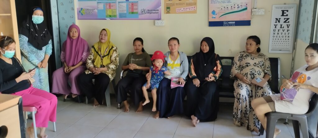 kelas ibu hamil di Praktek Bidan Mandiri
